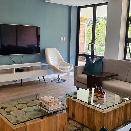 Zuri Residences At Ten Degrees Johannesburg Eksteriør bilde