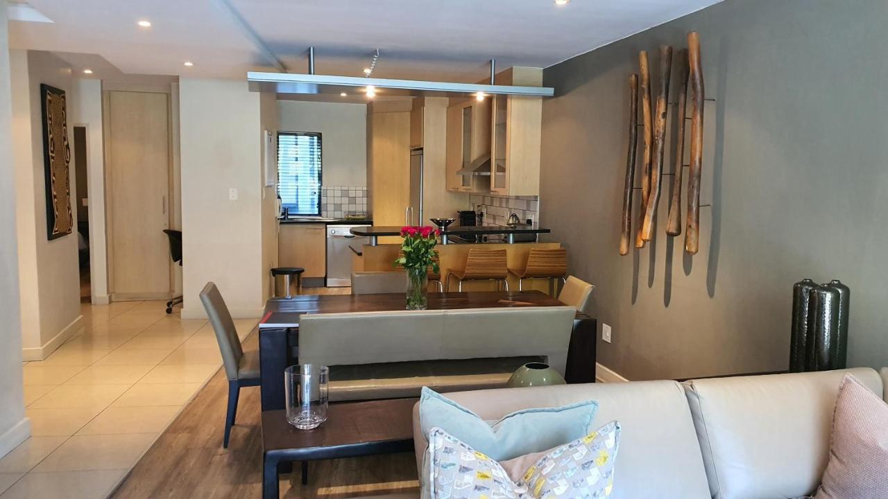 Zuri Residences At Ten Degrees Johannesburg Eksteriør bilde