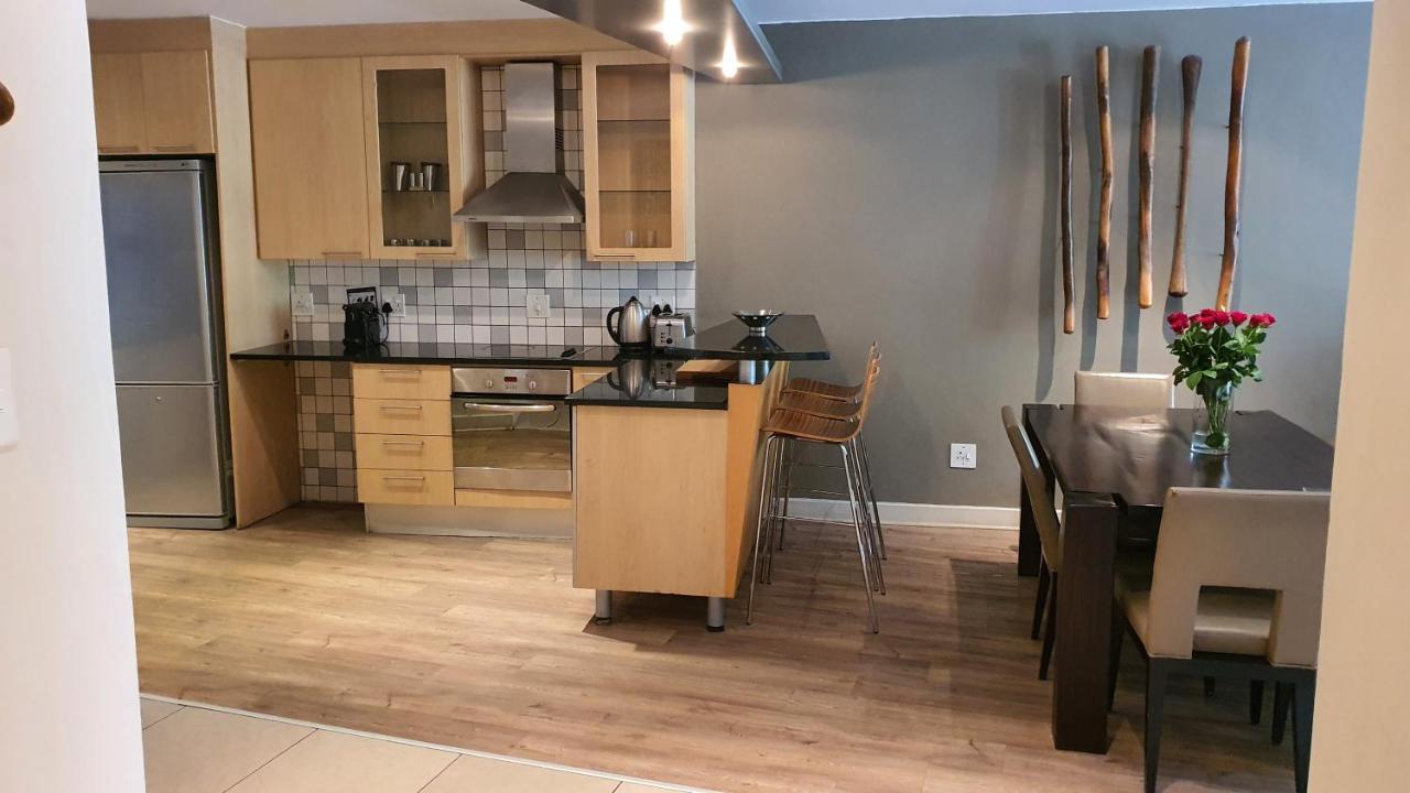 Zuri Residences At Ten Degrees Johannesburg Eksteriør bilde
