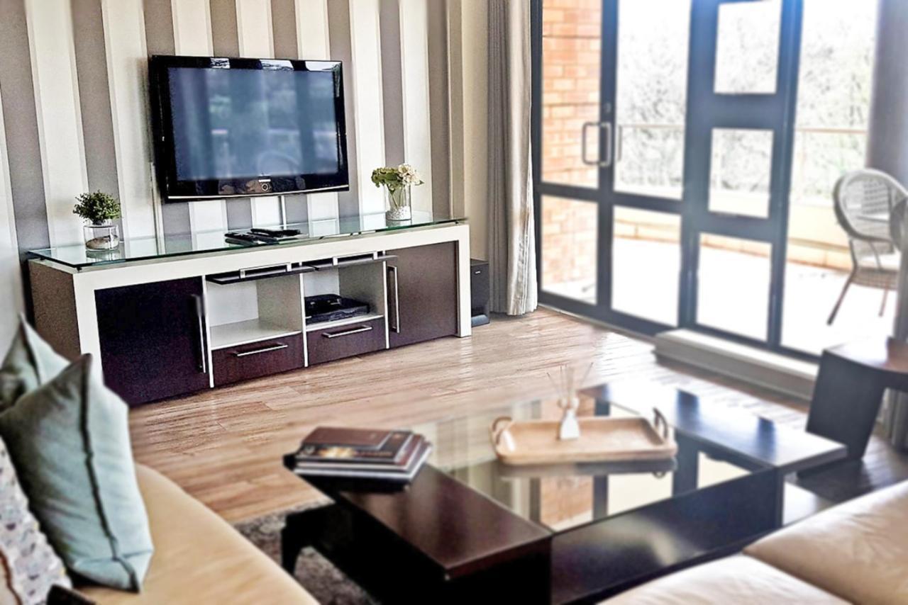 Zuri Residences At Ten Degrees Johannesburg Eksteriør bilde